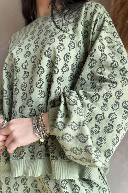 Indira Lantern Sleeve Sweatshirt Matcha & Moss